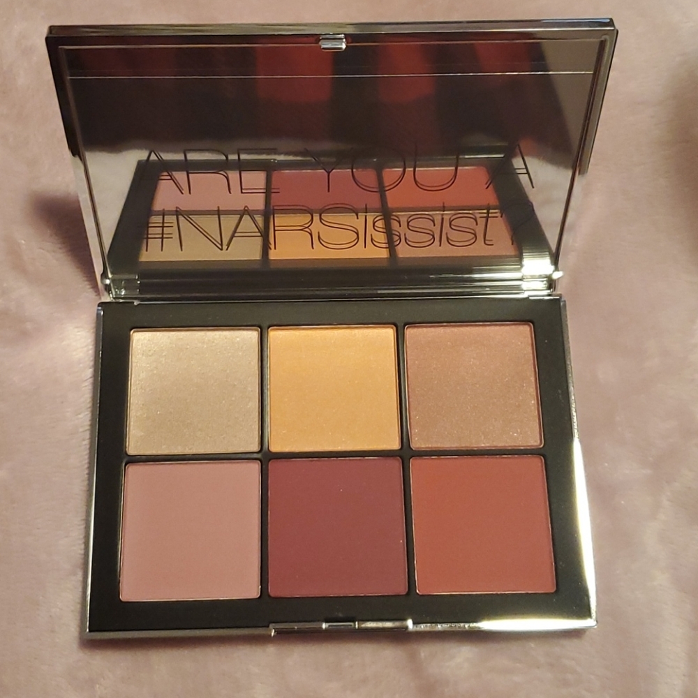 Nars wanted ll cheek palette